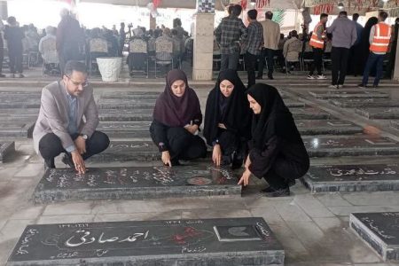 تجدید میثاق با شهیدان مسئولان کانون کرمانشاه به مناسبت سوم خرداد