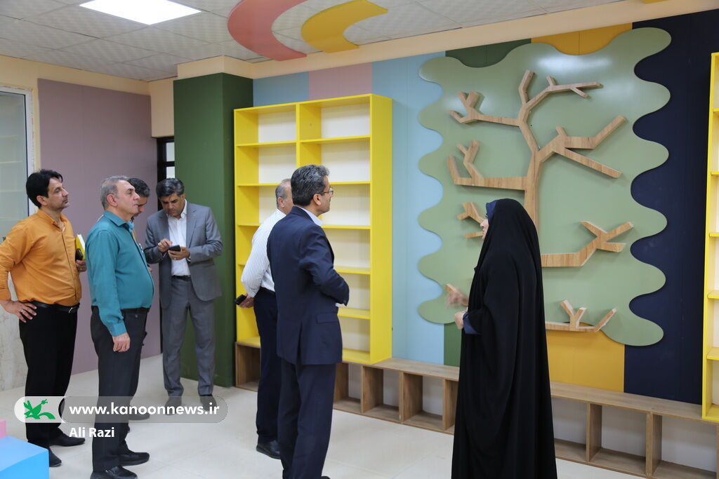 رئیس سازمان مدیریت و برنامه‌ریزی استان بوشهر از مرکز شماره ۱ کانون بوشهر بازدید