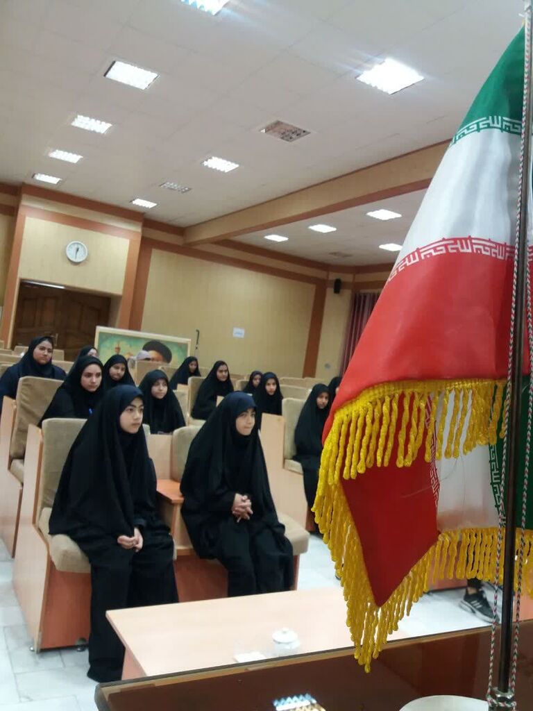 مشارکت اعضا نوجوان دختر در کارگروه تخصصی دختران شهرستان چناران