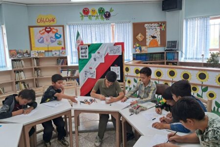 برگزاری برنامه‌های فرهنگی و هنری در بزرگداشت سالروز آزادسازی خرمشهر در استان سمنان