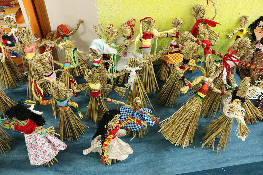 مربیان کانون گیلان در دوره آموزشی عروسک‌سازی شرکت‌کردند