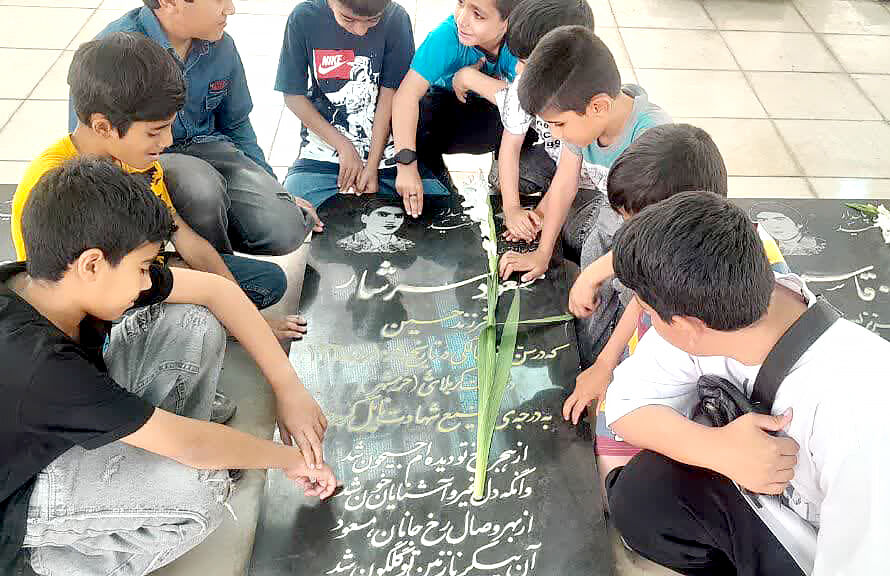 1303366 مربیان و اعضای کانون چهارمحال و بختیاری، حماسه فتح خرمشهر را گرامی داشتند