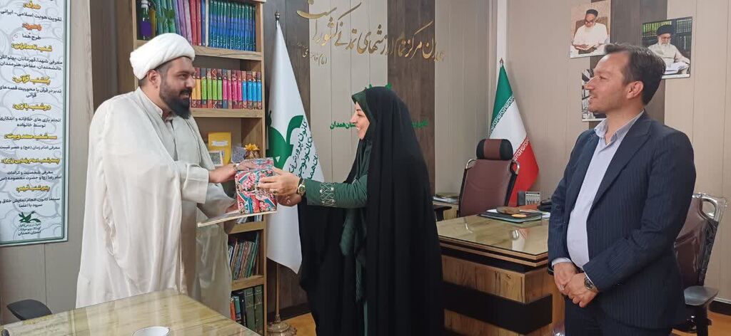1303578 امام جماعت جدید کانون همدان معرفی شد