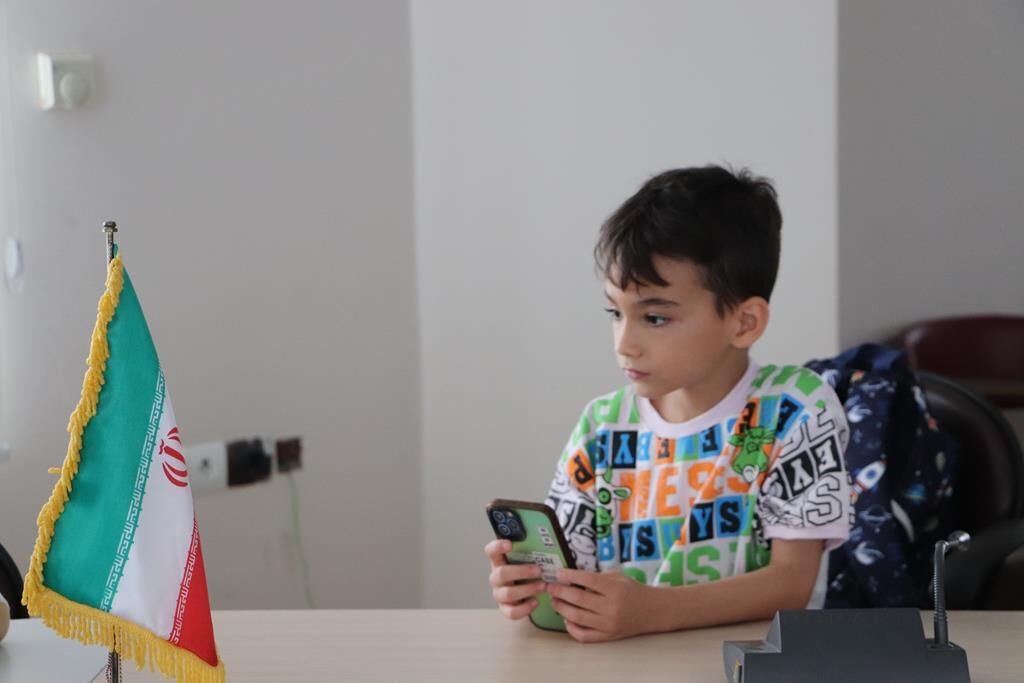 1303797-1 منظومه شمسی، شکلگیری سیارهها، عجایب آسمان در باشگاه نجوم کانون گلستان