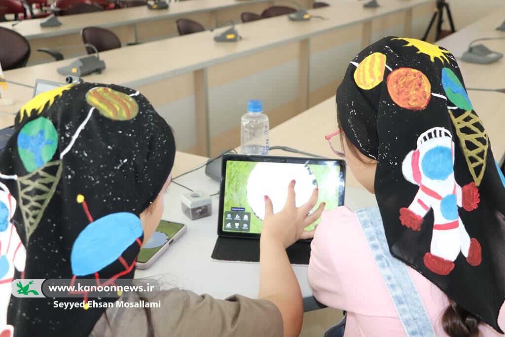 1303803-1 منظومه شمسی، شکلگیری سیارهها، عجایب آسمان در باشگاه نجوم کانون گلستان