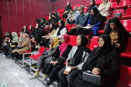 نشست تخصصی مشاوره والدین با محوریت فضای مجازی و تربیت فرزندان در کانون سیستان و بلوچستان برگزار شد