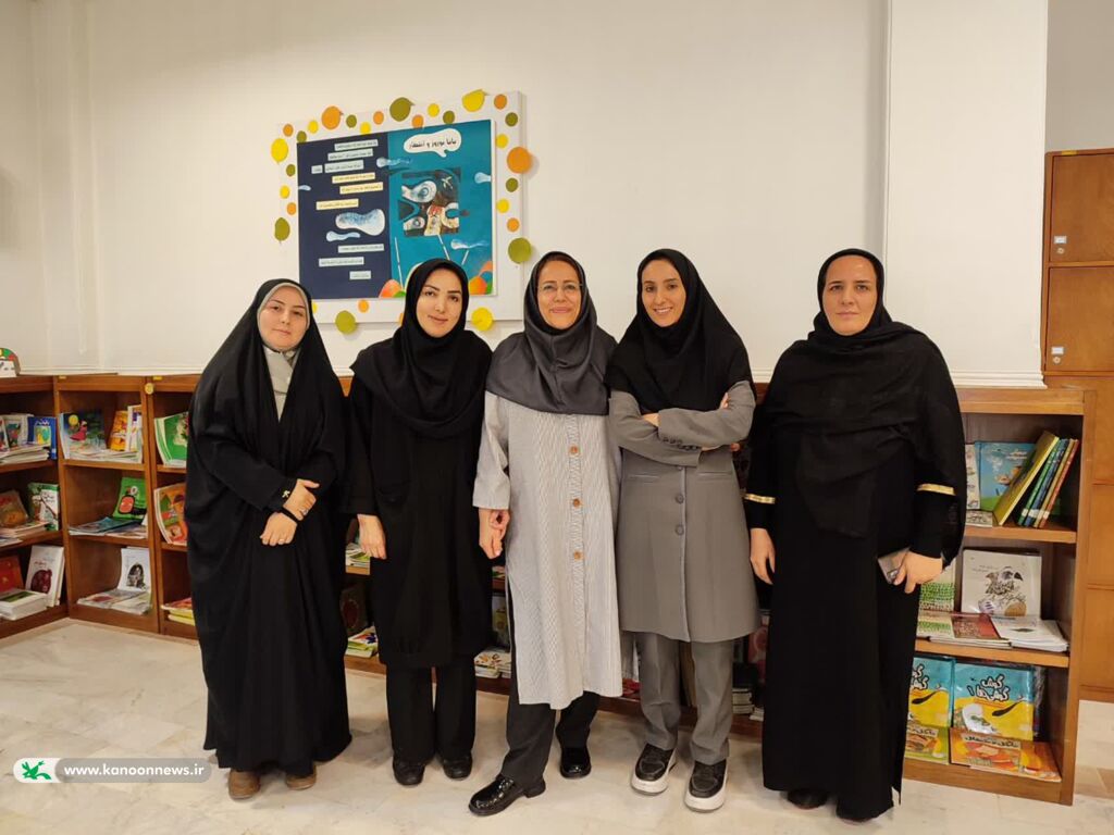 بازدید کارشناس ادبی منطقه یک کشوری از واحد ادبی کانون استان قم