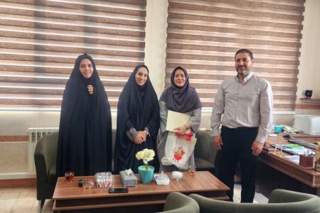 بازدید کارشناس ادبی منطقه یک کشوری از واحد ادبی کانون استان قم