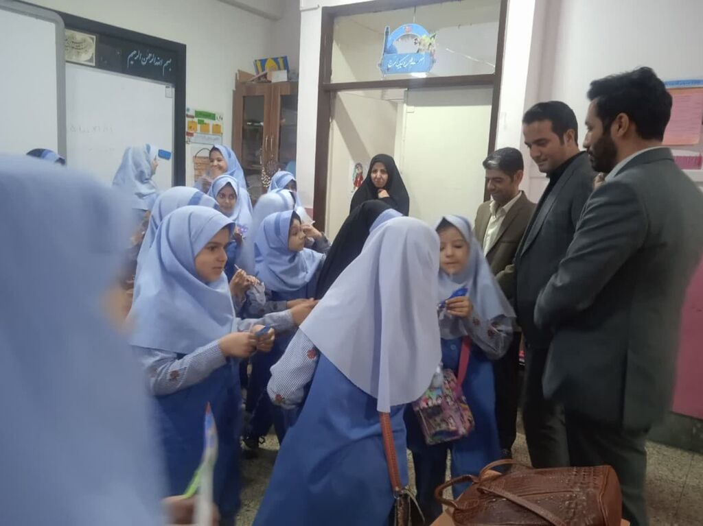 1304297-1 شگفتانههای علمی با رصدخانه کانون خراسان رضوی