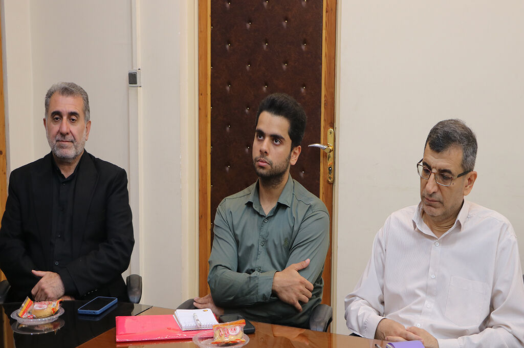 1304361-1 اعضای کارگروهتخصصی فعالیتهای علمی کانون گردهمآمدند