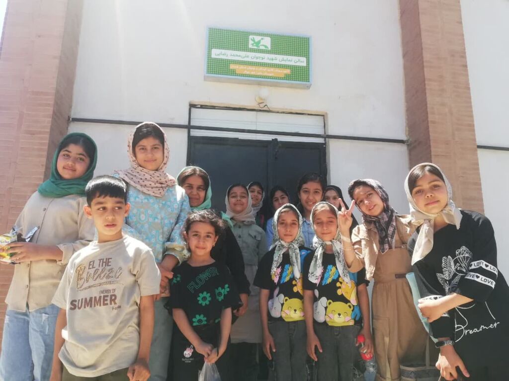 1304411-1 جشن عروسانه در مراکز فرهنگی- هنری همدان برگزار شد