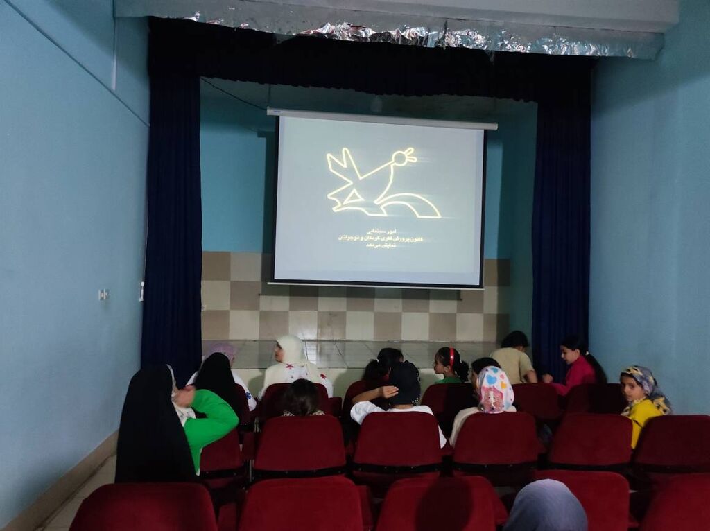 1304421-1 مراکز فرهنگیهنری اقلید و بیرم با برنامههای متنوع سالروز آزادسازی خرمشهر را گرامی داشتند