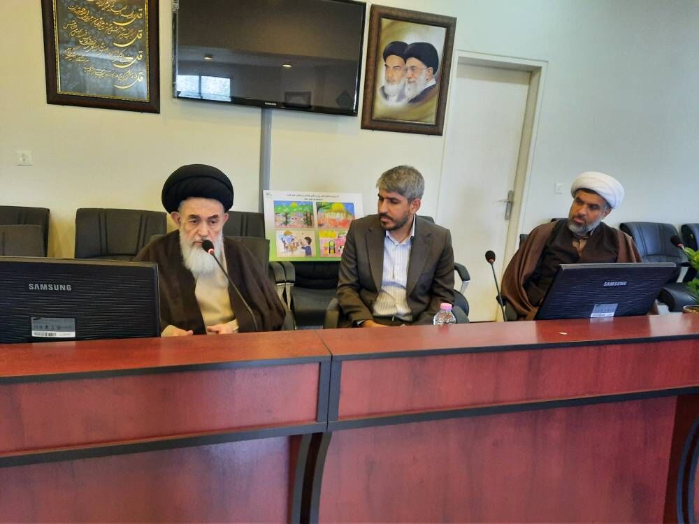 1304563-1 «پرورش نوجوانان مستعد، راهکار ریشهای حل معضلات اجتماعی است»