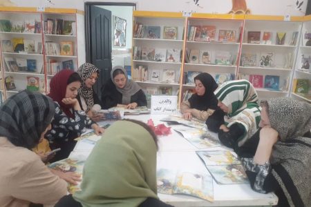 اجرای طرح والدین دوستدار کتاب در مرکز شوط 
