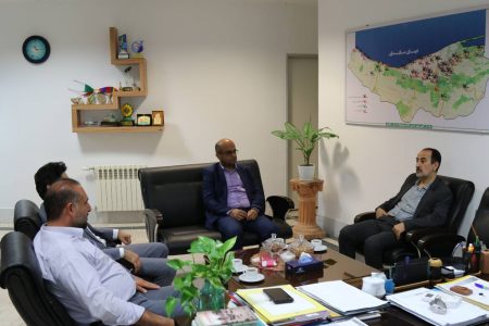 توسعه برنامه‌های علمی در کانون مازندران در نشست رئیس گروه بودجه بخش اجتماعی و فرهنگی سازمان مدیریت و برنامه‌ریزی با مدیرکل کانون مازندران 