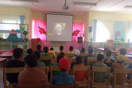 پیوند نسل کودک و نوجوان با مفاخر و سنت ها