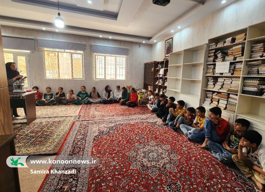 1305157-1 علم برای همه به نصیرآباد رسید