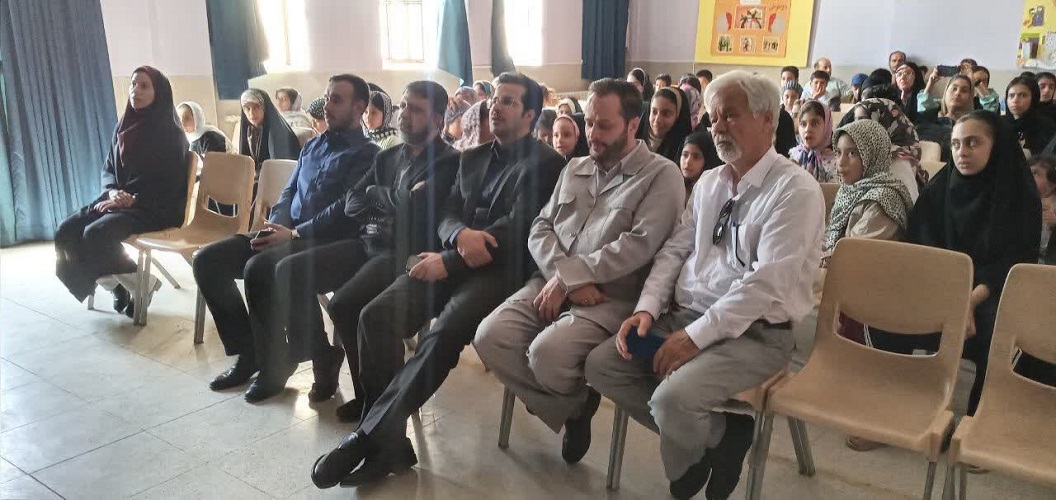 فرماندار شهرستان برخوار از کانون حبیب‌آباد بازدید کرد