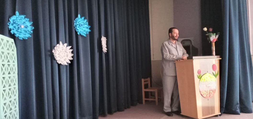 فرماندار شهرستان برخوار از کانون حبیب‌آباد بازدید کرد