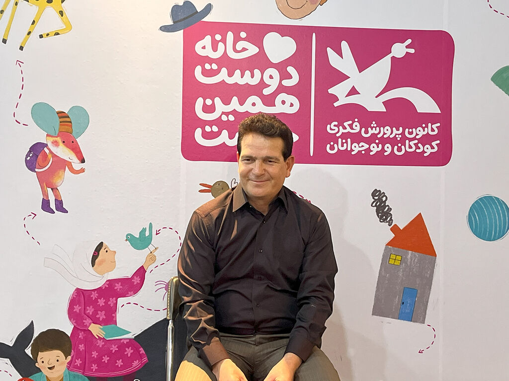 1305425-1 شمارگان پایین کتابهای کودک و نوجوان نگرانکننده است/ کانون؛ مفرگاهی برای نشر کودک و نوجوان