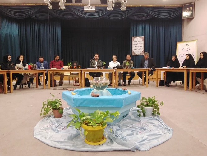 1305456-1 گردهمایی مربیان مسوول کانون پرورش فکری کودکان و نوجوانان استان اصفهان برگزار شد