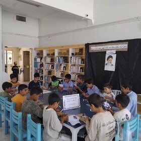 تقویت هویت دینی با آثار و اشعار امام راحل