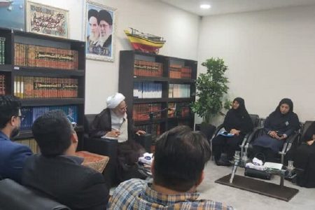 دیدار مدیرکل، معاونین و مسئولین کانون پرورش فکری کودکان و نوجوانان هرمزگان با امام جمعه بندرعباس