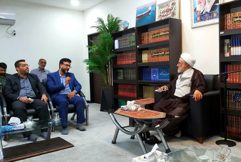 دیدار مدیرکل، معاونین و مسئولین کانون پرورش فکری کودکان و نوجوانان هرمزگان با امام جمعه بندرعباس