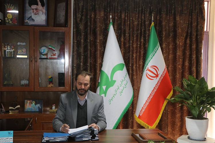 1306228-1 پیمودن مسیر تقرب، تهذیب نفس و رسیدن به کمال، بدون ولایت امکانپذیر نیست