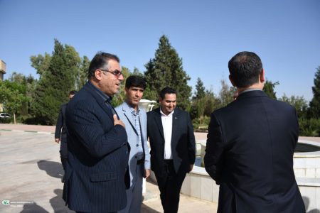 گلباران مزار شهید گمنام با حضور معاون کانون پرورش فکری کشور