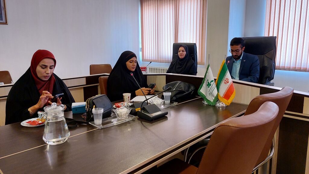 1306523-1 نشست خبری مدیرکل کانون چهارمحال و بختیاری با خبرنگاران