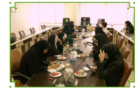 نشست خبری مدیرکل کانون چهارمحال و بختیاری با خبرنگاران