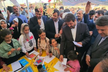 درخشش نقاشی‌های خلاقانه اعضای شیرین سو در جشنواره ملی فرش مهربان