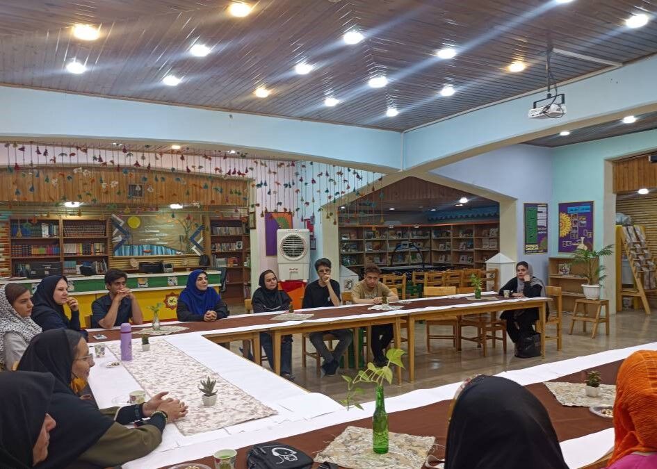 1306733-1 سومین دورهمی قصه گویی استان تهران