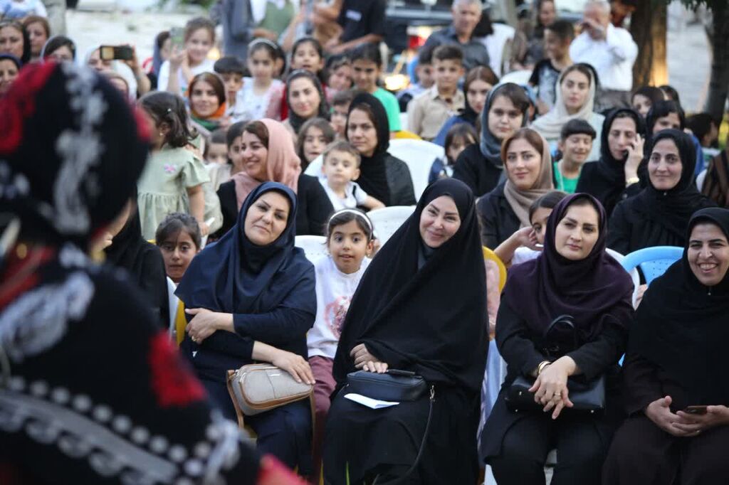 1307238-2 جشن پر شور آغاز فعالیتهای تابستانی در روانسر