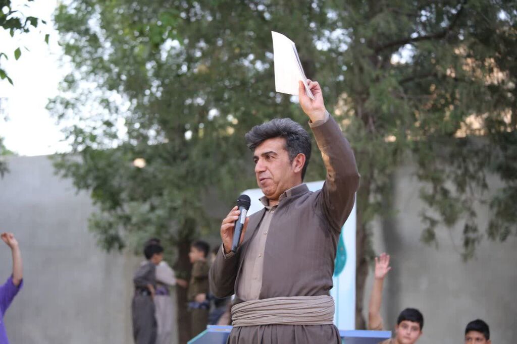 1307272-2 جشن پر شور آغاز فعالیتهای تابستانی در روانسر