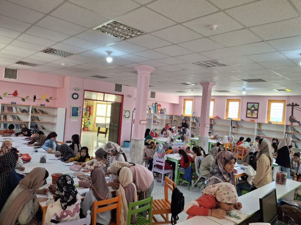 1307322-2 گرامیداشت هفته محیط زیست در مرکز فرهنگی بردسکن