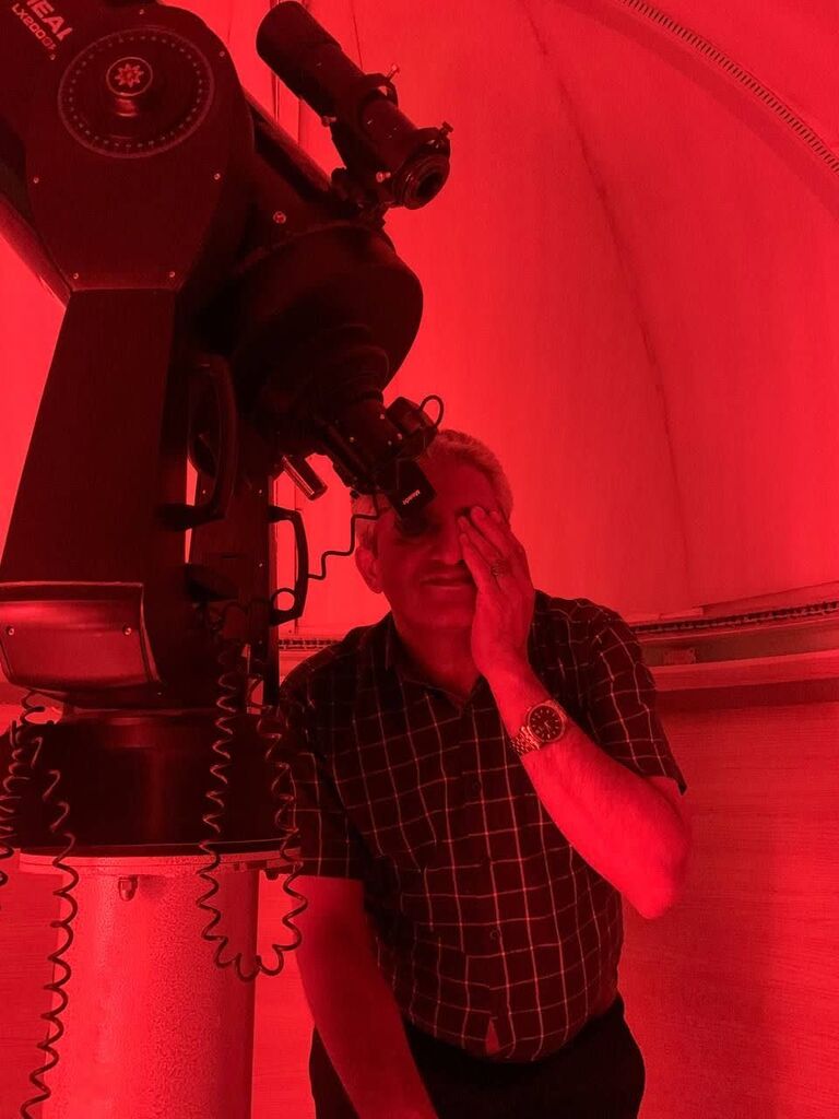 1307752-2 شبی با آسمان هزار ستاره درایلام