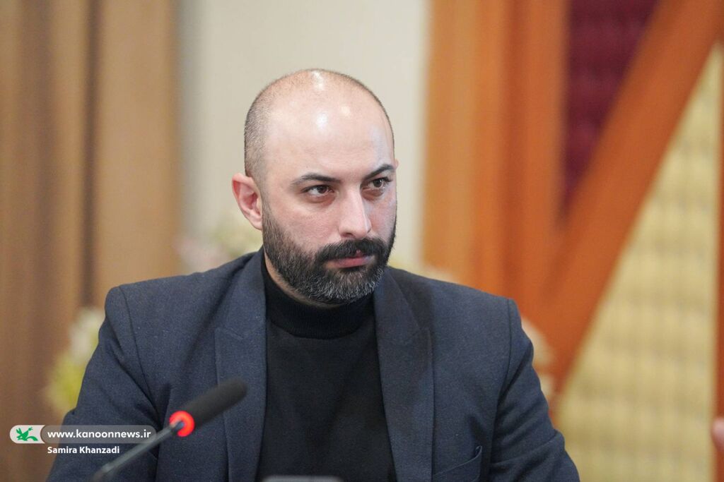 1307946-1 صدای مربیان استان تهران در مجموعه «کتاب آوا» شنیده میشود