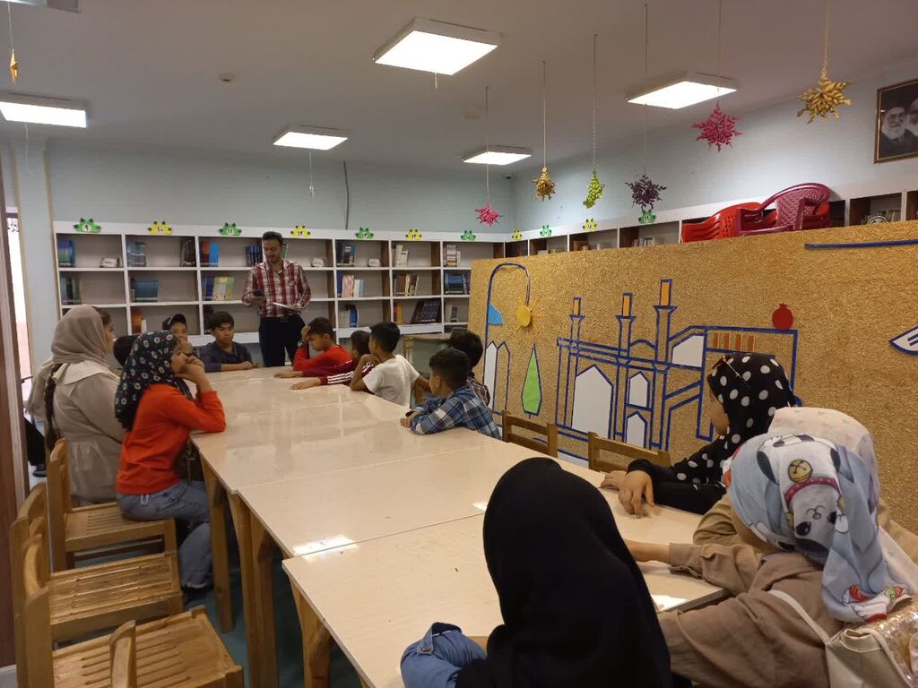 کودکان کار در مجتمع فرهنگی هنری سمنان، استعدادهای پنهان خود را کشف کردند