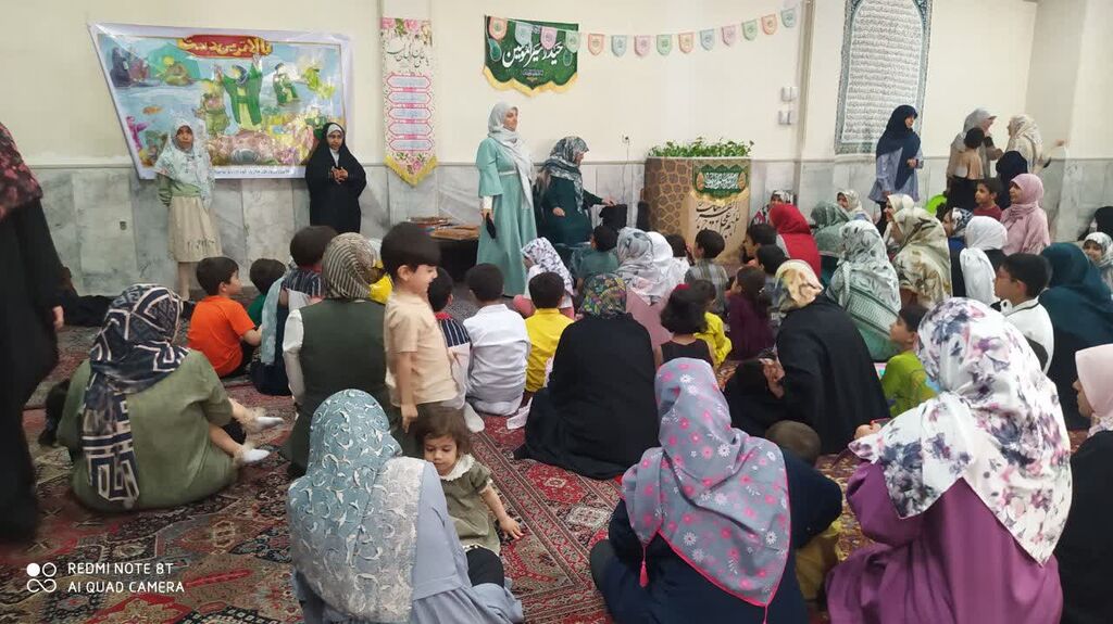 1307991-2 ادامه برنامههای «دهه ولایت» در کانون البرز