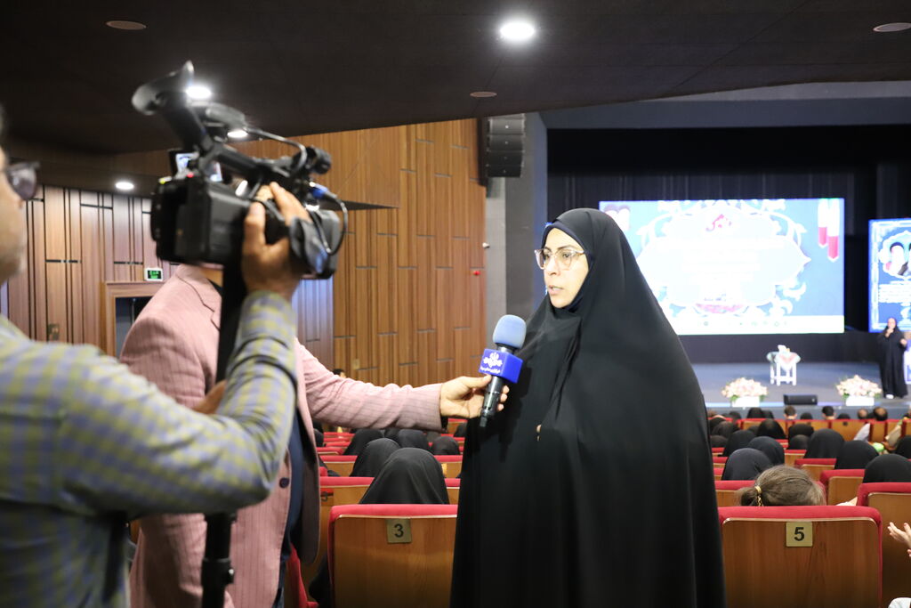 1308037-2 آیین تجلیل از برگزیدگان پویش ملی خط امین در ارومیه