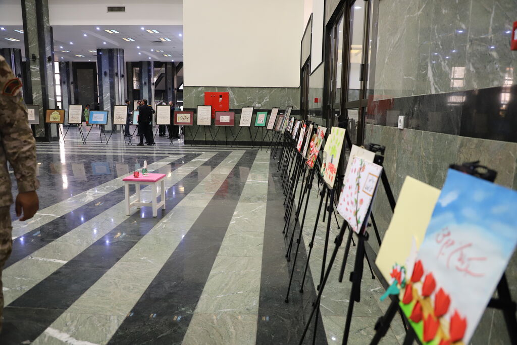 1308038-2 آیین تجلیل از برگزیدگان پویش ملی خط امین در ارومیه