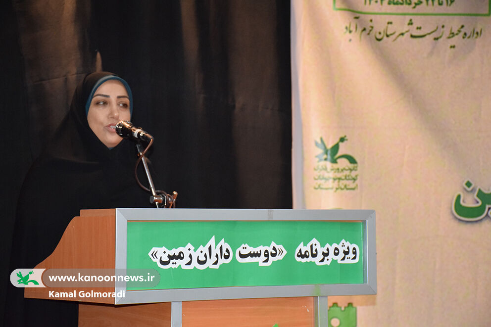 مریم پورسرتیپ معاون سیاسی فرمانداری خرم‌آباد