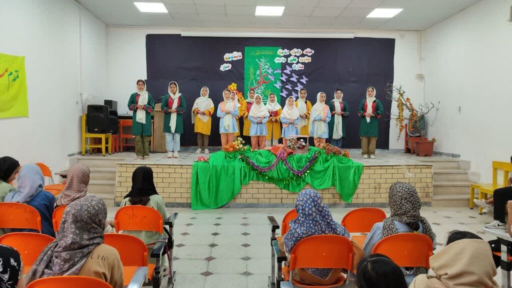 1308191-1 جشن شروع کلاسهای تابستانی کانون با عطر و بوی غدیر