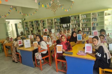 آشنایی با فرهنگ هنر و صنایع‌دستی ایران در کانون استان مرکزی