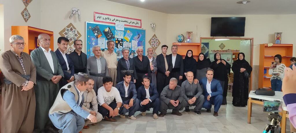 جشن آغاز فعالیت‌های تابستانی در مرکز پاوه