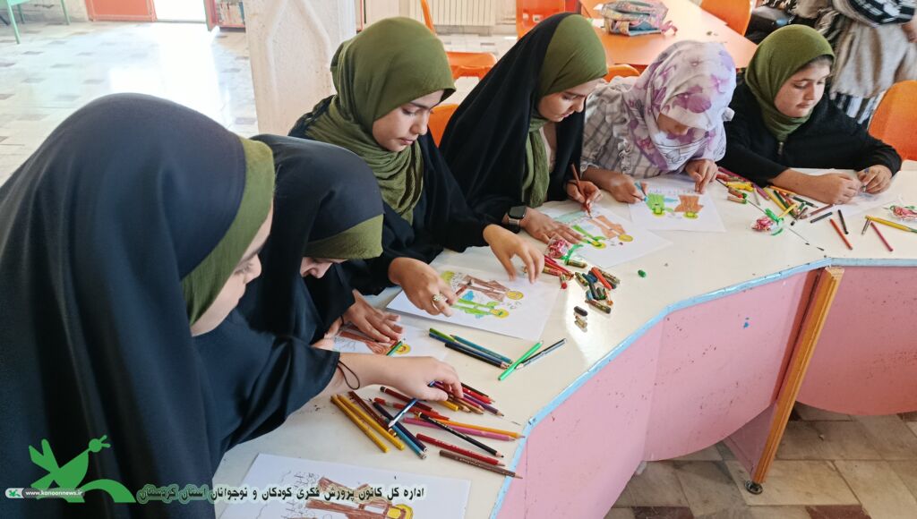 1308624-1 طنین ولایت در شهرستان قروه؛ برگزاری ویژهبرنامه عید غدیر خم در کانون پرورش فکری کودکان و نوجوانان