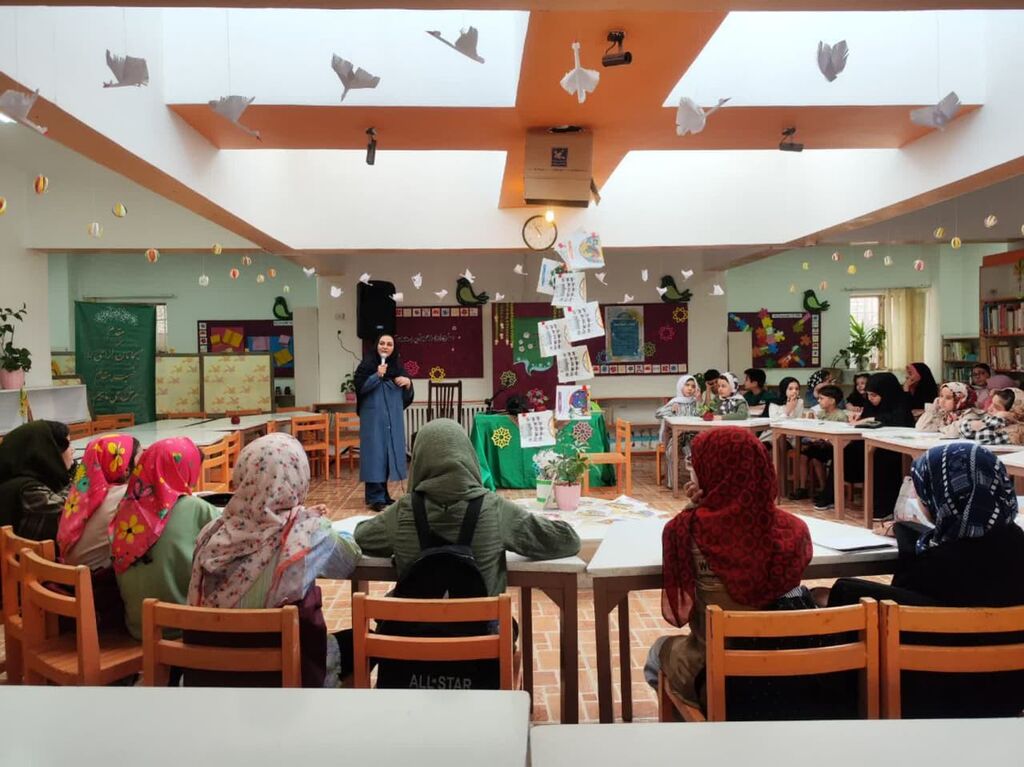 1308807-1 رویداد ادبی «دست در دست آسمان؛ غدیر به روایت من»