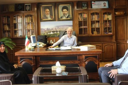 دیدار سرپرست کانون پرورش فکری کودکان و نوجوانان با فرماندار شهرستان تبریز